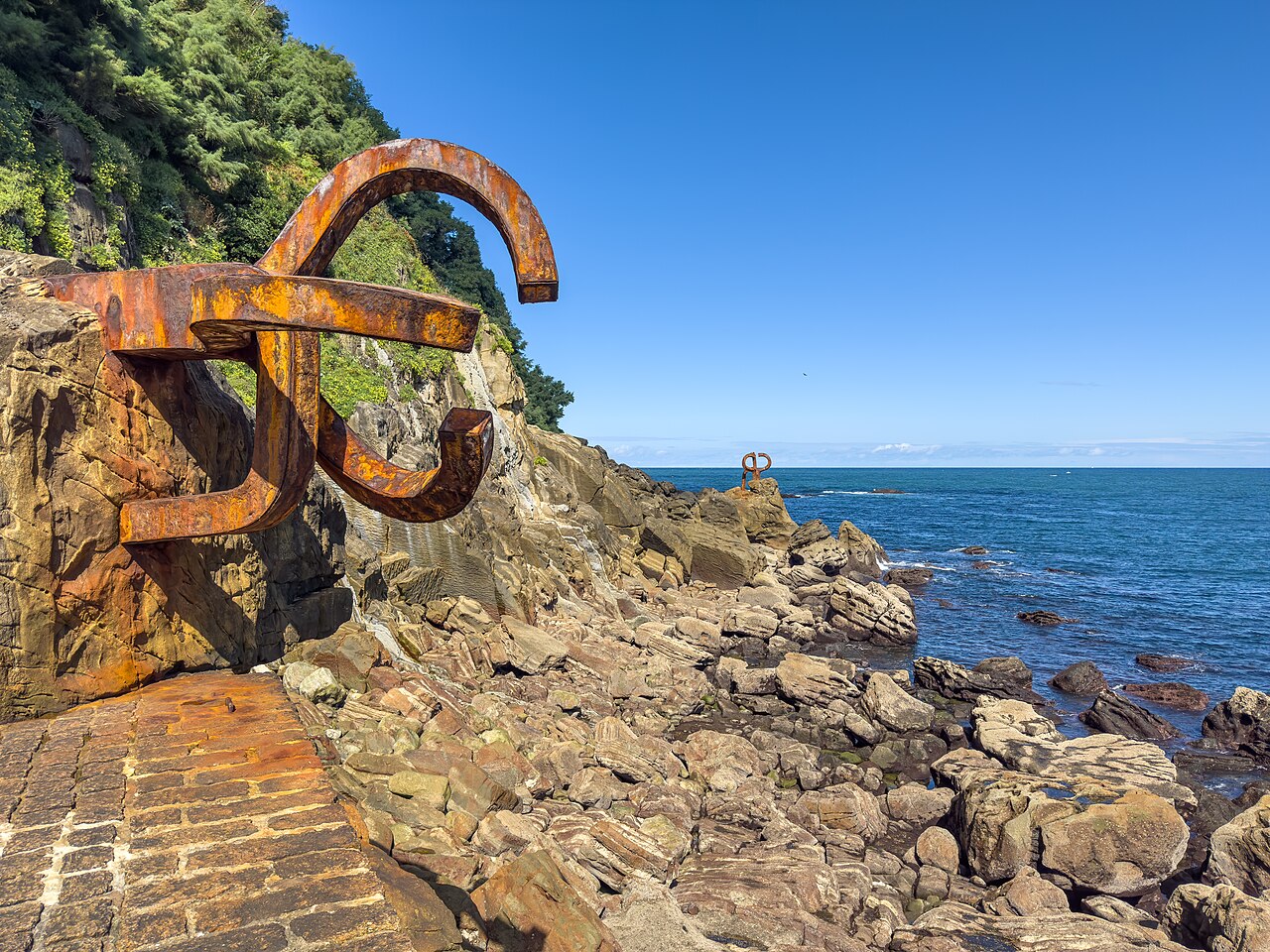 "Peine del Viento" de Eduardo Chillida. Fotografía Wikipedia.